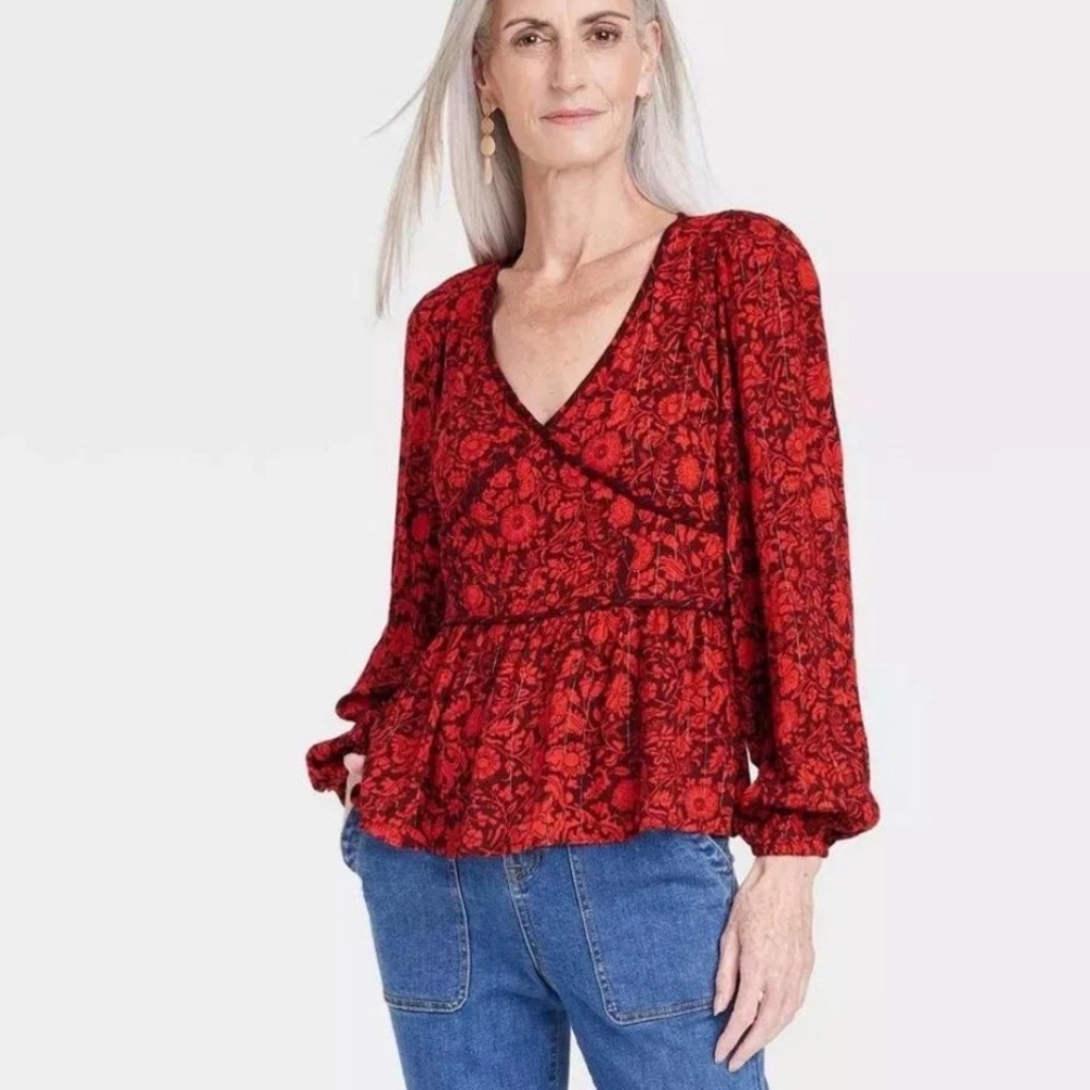 Knox Rose Red Floral Smocked Blouse With Silver Detail Womens Size M